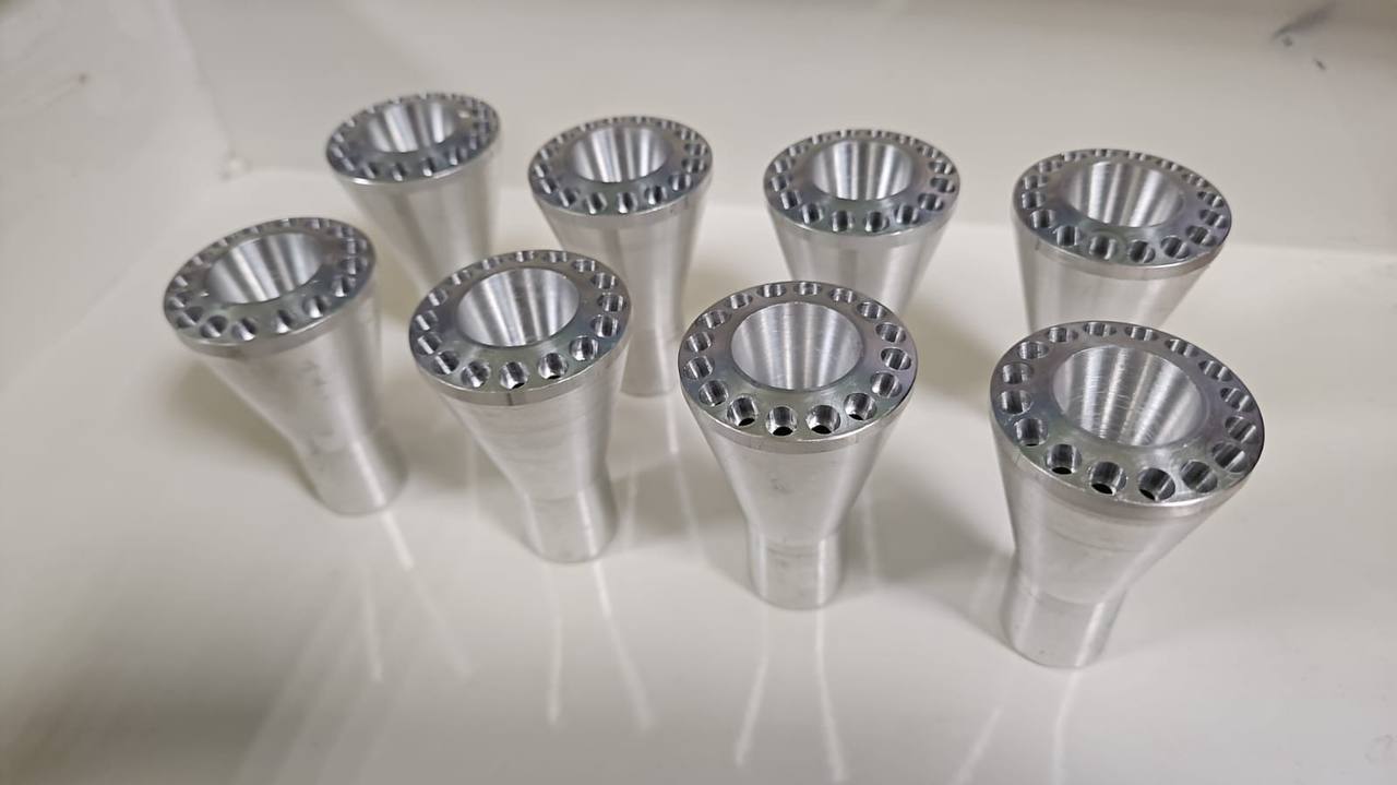 дистрибьюторы мегахолод